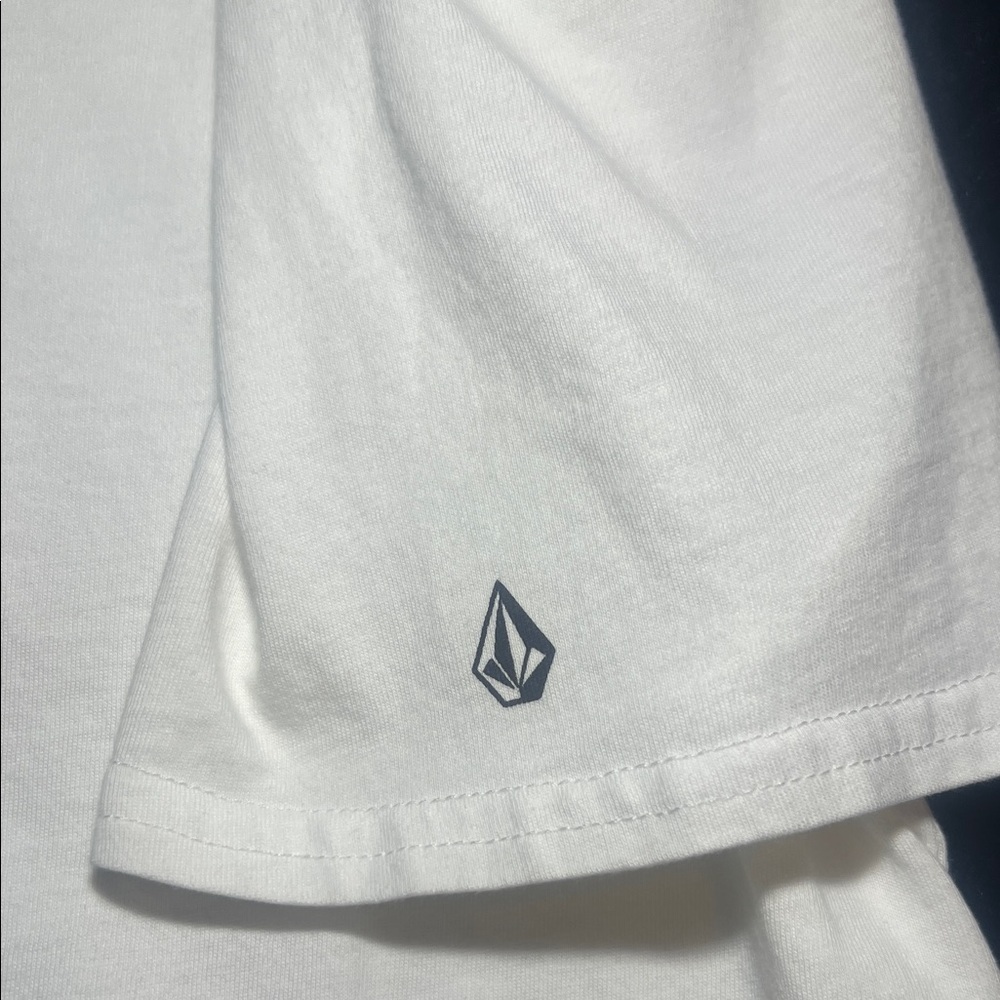 Volcom White Short Sleeve Tee Size Small - Picture 3 of 5